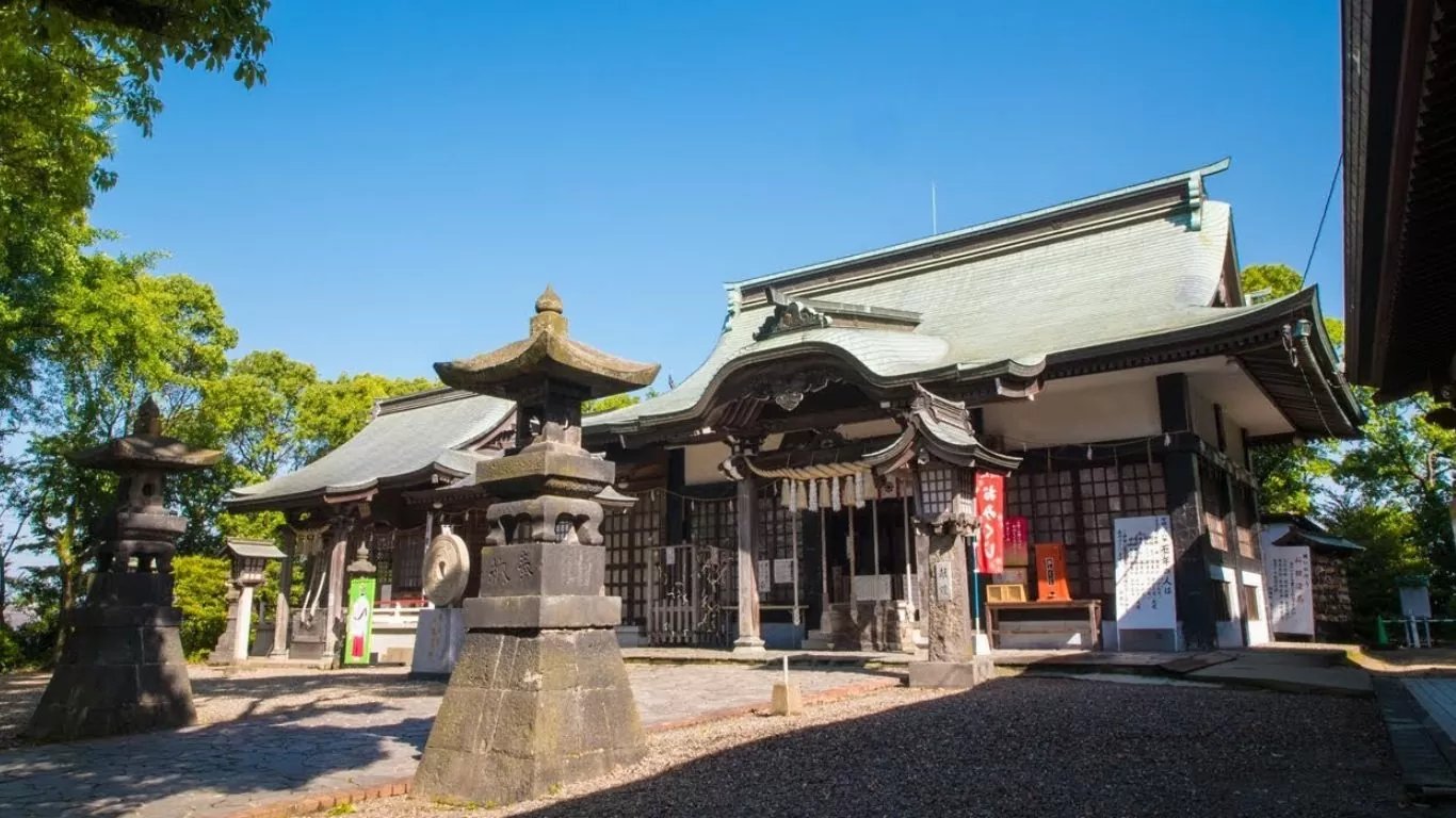 ⛩️ 요츠야마 신사 이미지 1